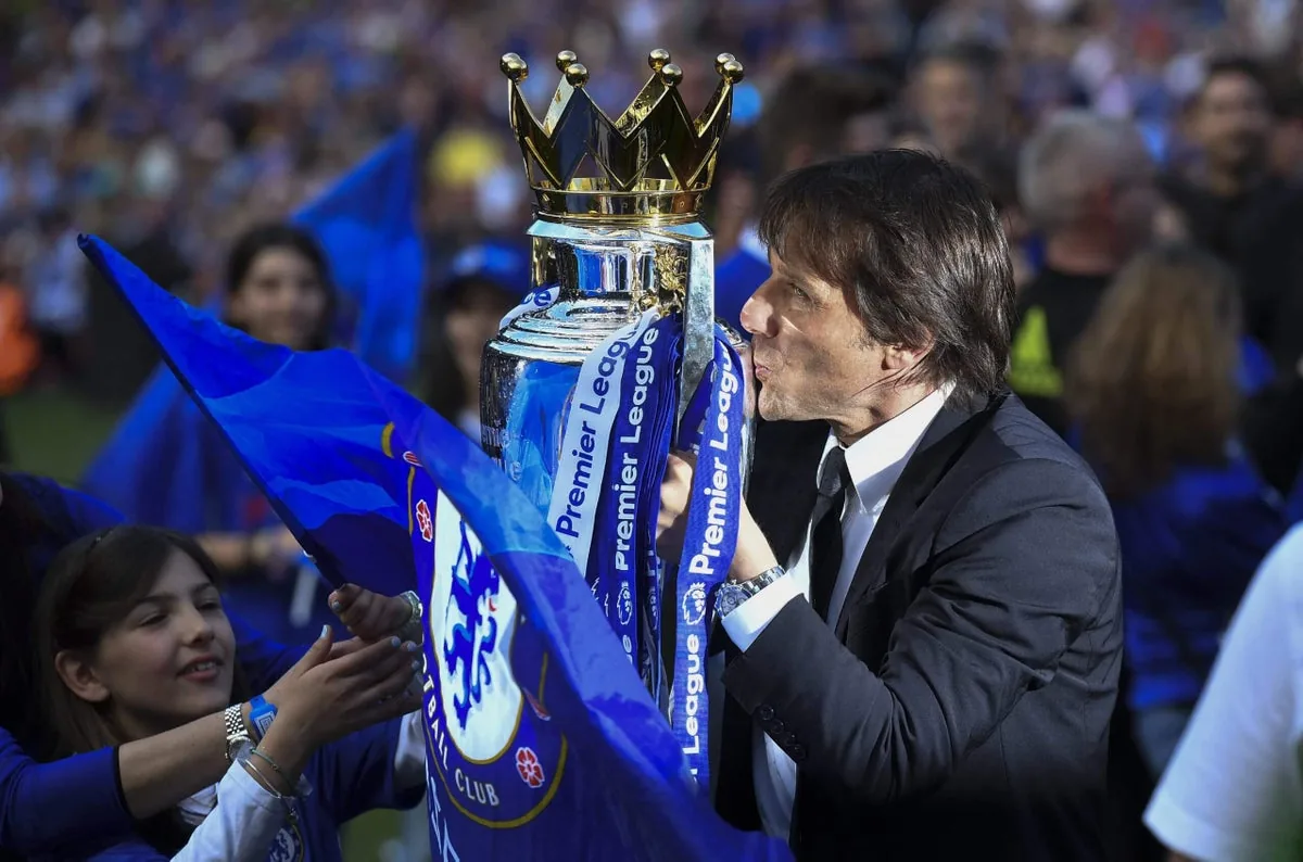 Pochettino suggests Chelsea’s 2016-17 Premier League title should go to Tottenham